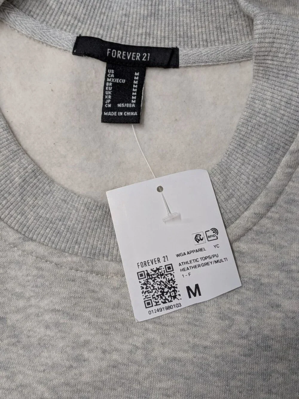 BKLYN NYC 93 Crewneck Sweatshirt‎ Varsity Streetwear Distressed Pullover Medium